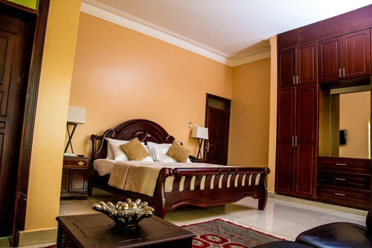 Lakepoint Villa Энтеббе Экстерьер фото