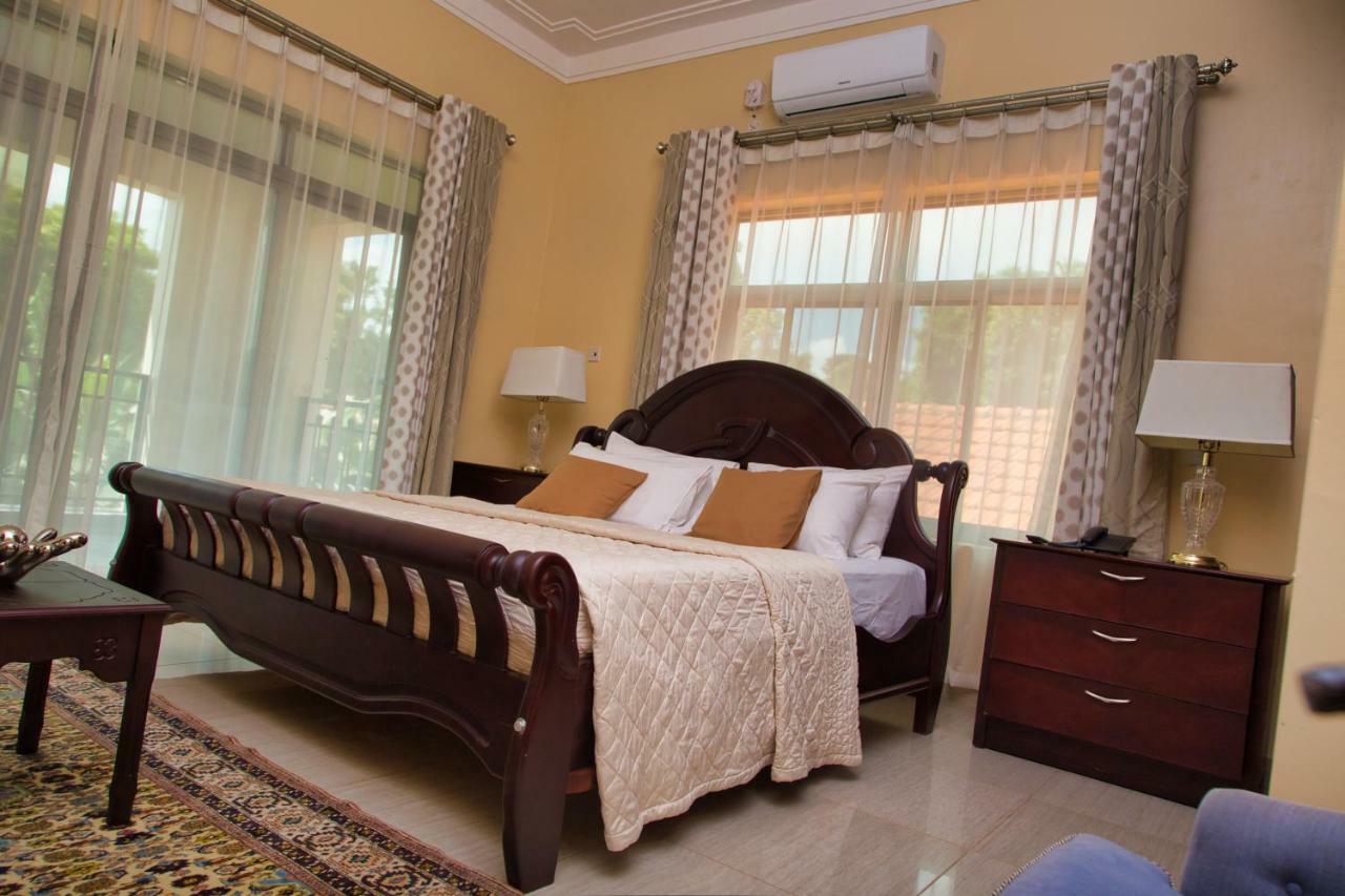 Lakepoint Villa Энтеббе Экстерьер фото